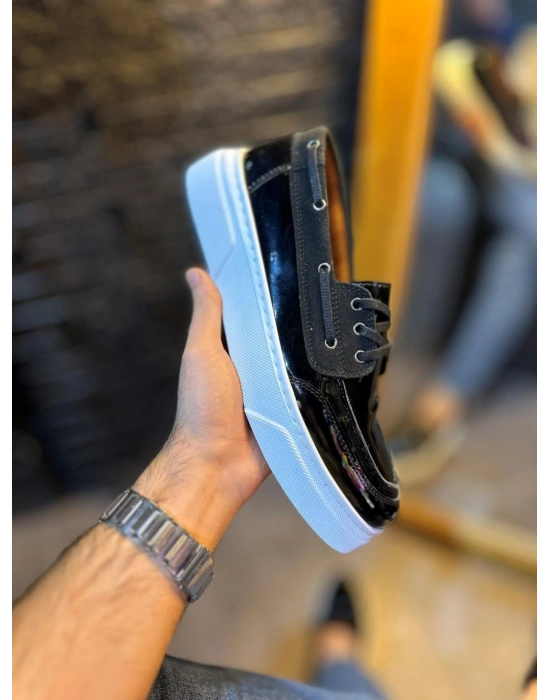 Knack Yüksek Taban Günlük Ayakkabı 700 Siyah Rugan (Beyaz Taban)