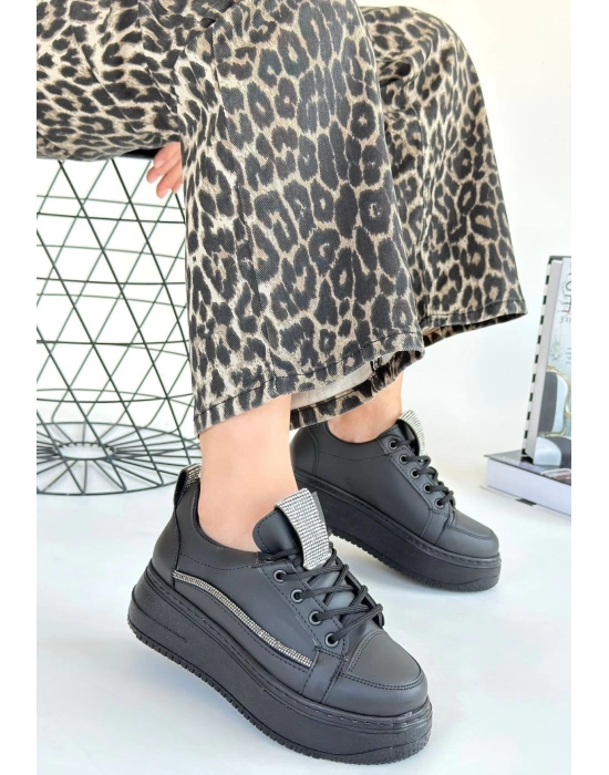 Leope Siyah Cilt Bağcıklı Kadın Spor Ayakkabı
