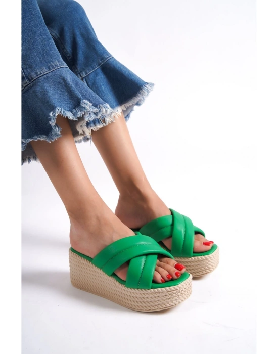 Merky Yeşil Cilt Dolgu Topuk Kadın Terlik