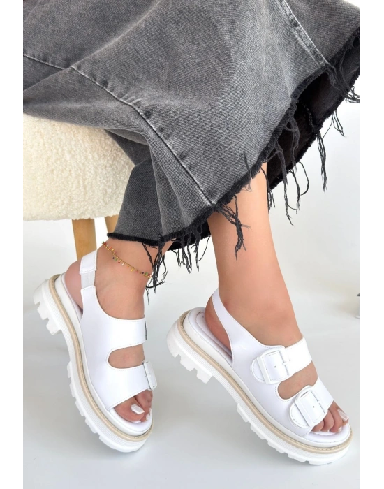 Milta Beyaz Cilt Kadın Sandalet