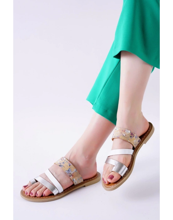 Minne Beyaz Şeritli Cilt Kadın Terlik