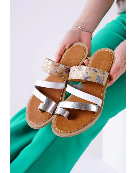 Minne Beyaz Şeritli Cilt Kadın Terlik