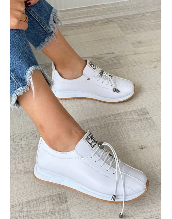 Monya Beyaz Cilt Bağcıklı Kadın Spor Ayakkabı