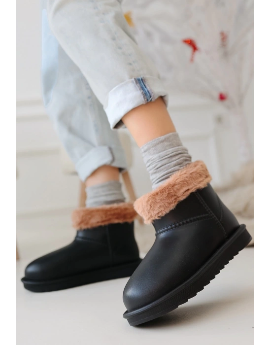 Mordi Siyah Oval Burunlu Su Geçirmez İçi Kürklü Kadın Bot