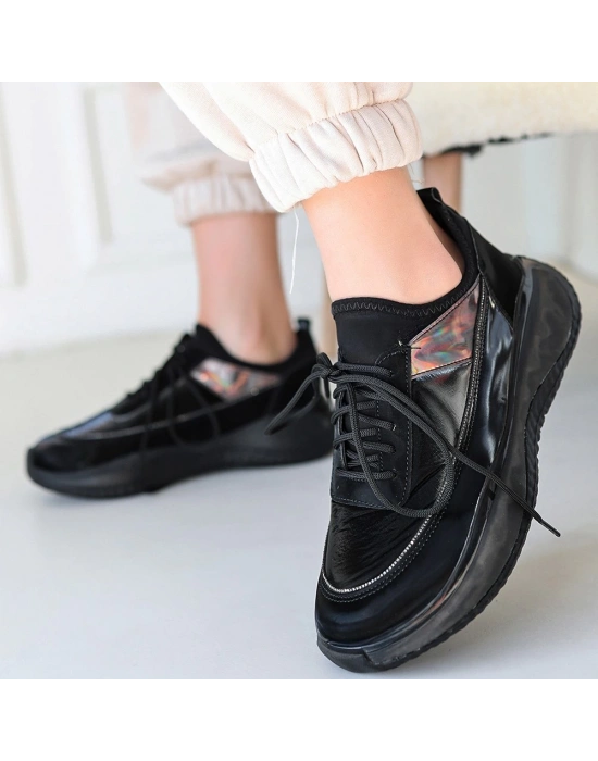 Nadio Siyah Rugan Siyah Tabanlı Bağcıklı Kadın Spor Ayakkabı