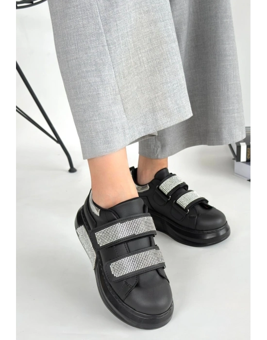 Nino Siyah Cilt Cırt Cırtlı Kadın Spor Ayakkabı