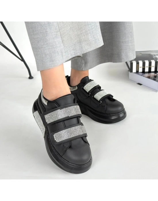 Nino Siyah Cilt Cırt Cırtlı Kadın Spor Ayakkabı