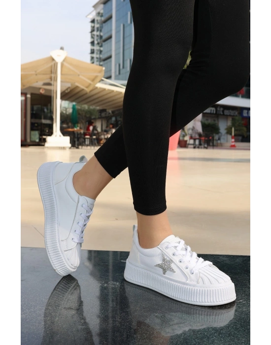 Piata Beyaz Cilt Bağcıklı Spor Ayakkabı