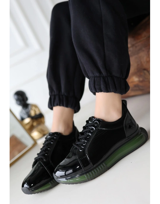 Piona Siyah Rugan Yeşil Tabanlı Kadın Spor Ayakkabı