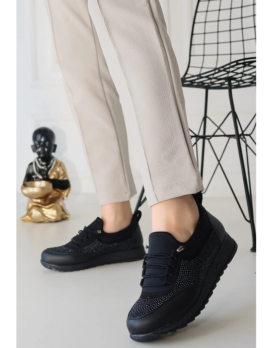 Plani Siyah Cilt Ayakkabı Kadın Babet