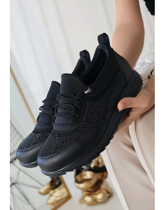 Plani Siyah Cilt Ayakkabı Kadın Babet