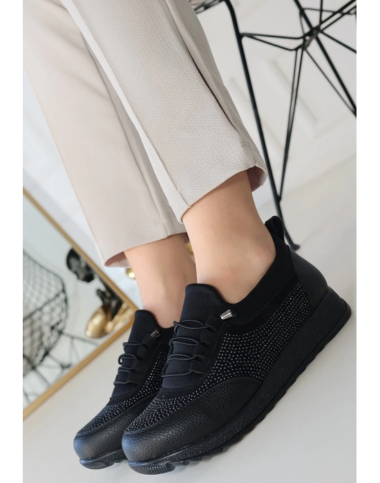 Plani Siyah Cilt Ayakkabı Kadın Babet