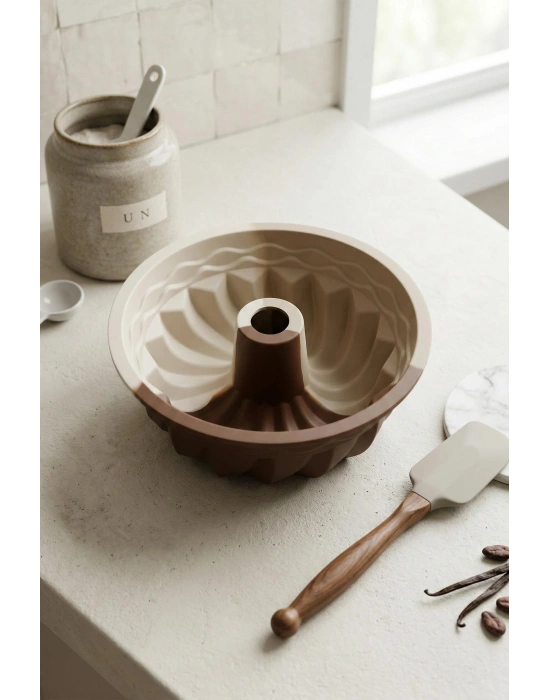 Silikon Dilimli Kek Kalıbı & Yapışmaz Isıya Dayanıklı Kek Pişirme Gereci (16 cm)