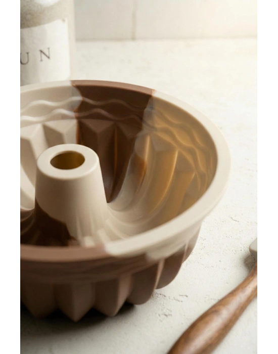Silikon Dilimli Kek Kalıbı & Yapışmaz Isıya Dayanıklı Kek Pişirme Gereci (16 cm)