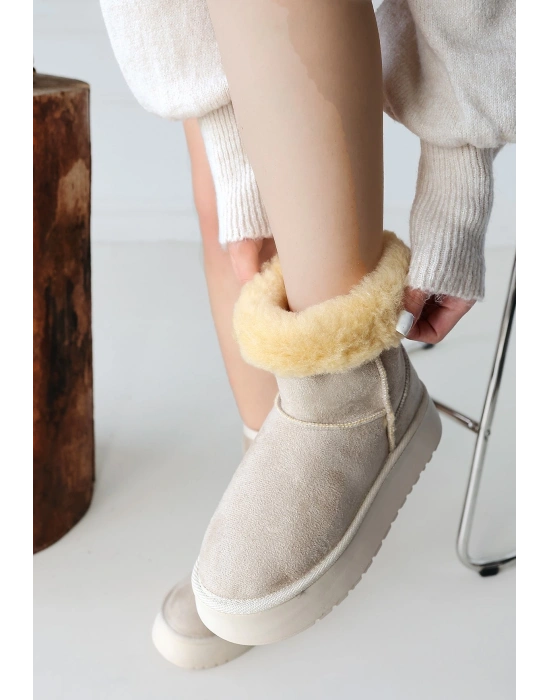 Sophia Bej Süet Bot