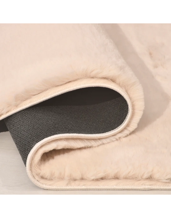 Tavşan Poly Peluş Halı -Bej- Yüksek Kalite-Ekstra Yumuşak - Kaymaz Özel Tabanlı - Özel Ölçü