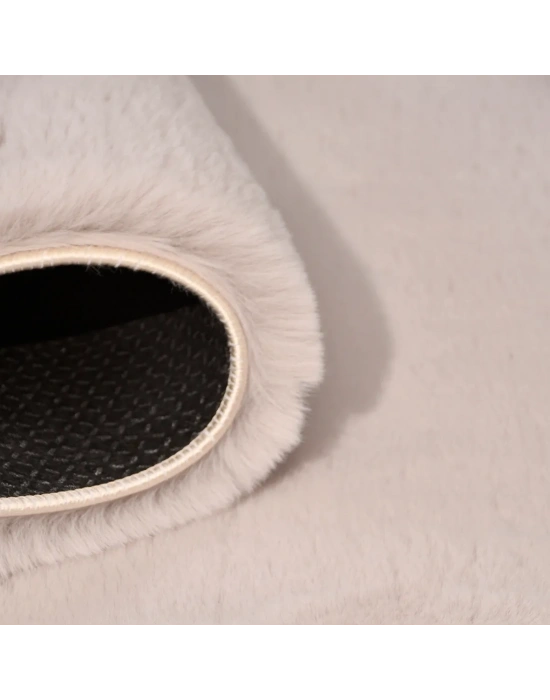 Tavşan Poly Peluş Halı -Vizon- Yüksek Kalite-Ekstra Yumuşak - Kaymaz Özel Tabanlı - Özel Ölçü