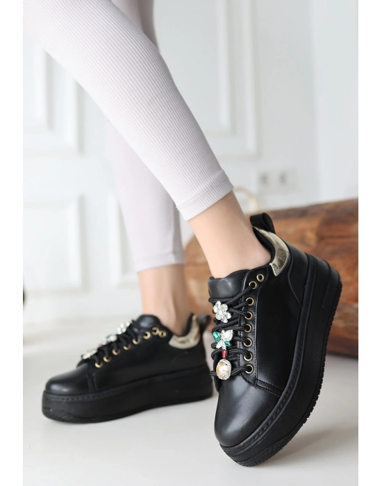 Tenya Siyah Cilt Taşlı Bağcıklı Kadın Spor Ayakkabı