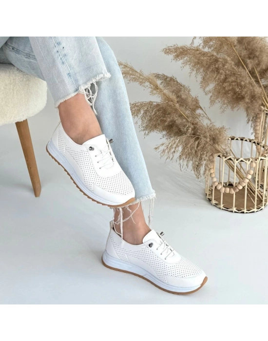 Tone Beyaz Cilt Bağcıklı Kadın Spor Ayakkabı