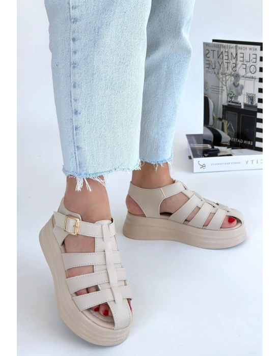 Toten Bej Cilt Kemerli Kadın Sandalet