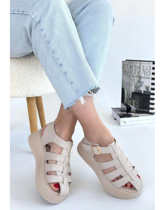 Toten Bej Cilt Kemerli Kadın Sandalet