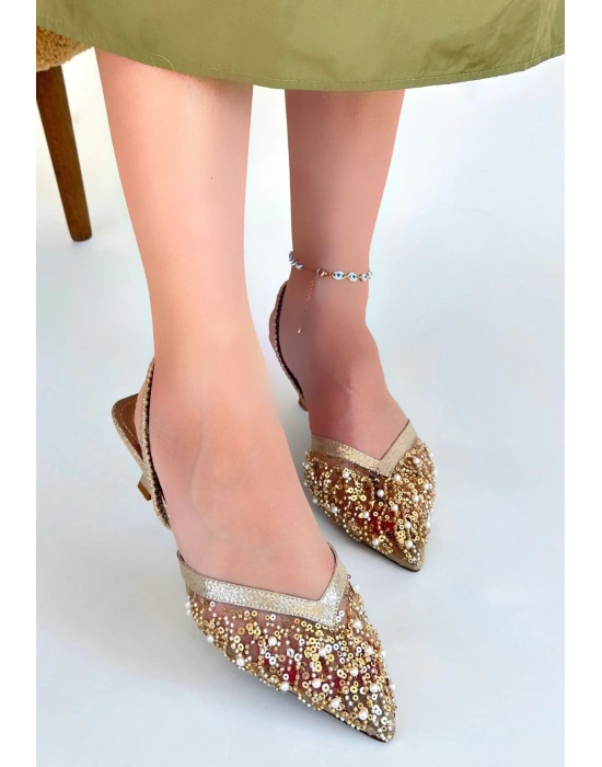 Toyi Bej Saten Topuklu Ayakkabı