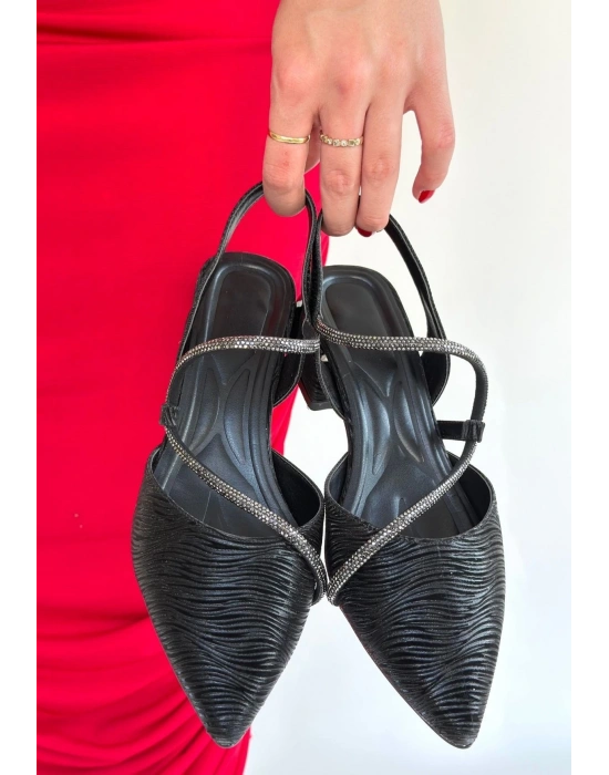 Utana Siyah Cilt Simli Topuklu Ayakkabı