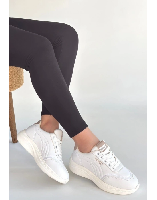 Yejja Beyaz Cilt Bağcıklı Spor Ayakkabı