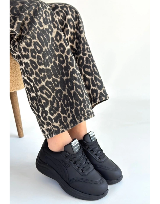 Yejja Siyah Cilt Bağcıklı Spor Ayakkabı