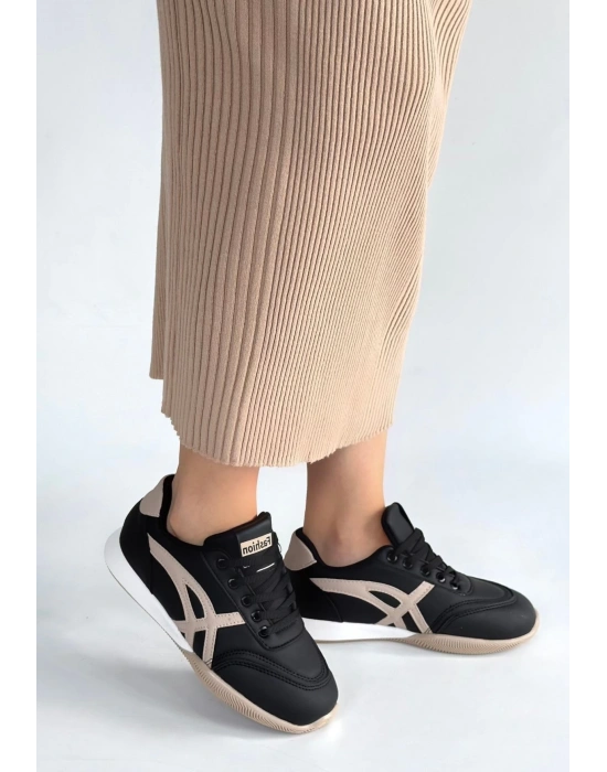 Zlay Siyah Cilt Bej Detaylı Bağcıklı Spor Ayakkabı