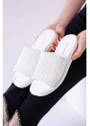 Claris Beyaz Örgü Kadın Terlik