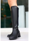 Emrat Siyah Cilt Topuklu Çizme