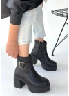 Lonji Siyah Cilt Topuklu Bot