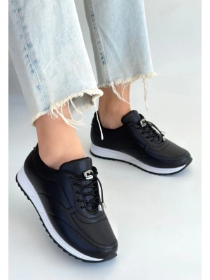 Finna Siyah Cilt Bağcıklı Spor Ayakkabı