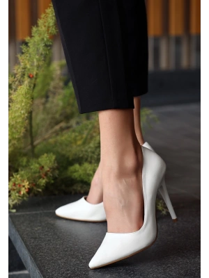 Hillar Beyaz Cilt Ayakkabı Kadın Stiletto