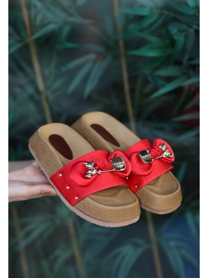 Jude Kırmızı Saten Ayıcıklı Kadın Terlik