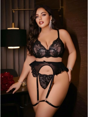 Kadın Büyük beden dantel detaylı fantezi jartiyer takımı 8010