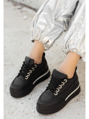 Lulu Siyah Cilt Bağcıklı Kadın Spor Ayakkabı