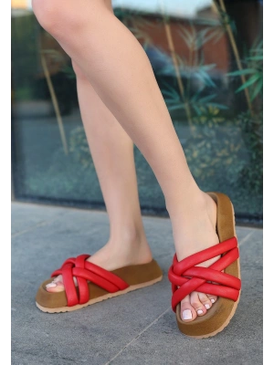 Tenda Kırmızı Cilt Kadın Terlik