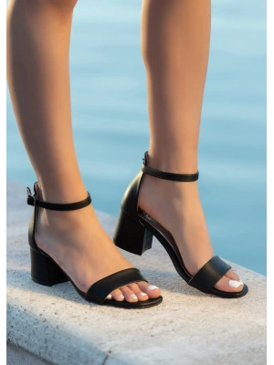 Yenta Siyah Cilt Tek Bant Kadın Topuklu Ayakkabı