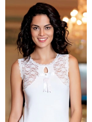 Şahinler Kadın Dantelli ve Likralı  Beyaz Atlet B487