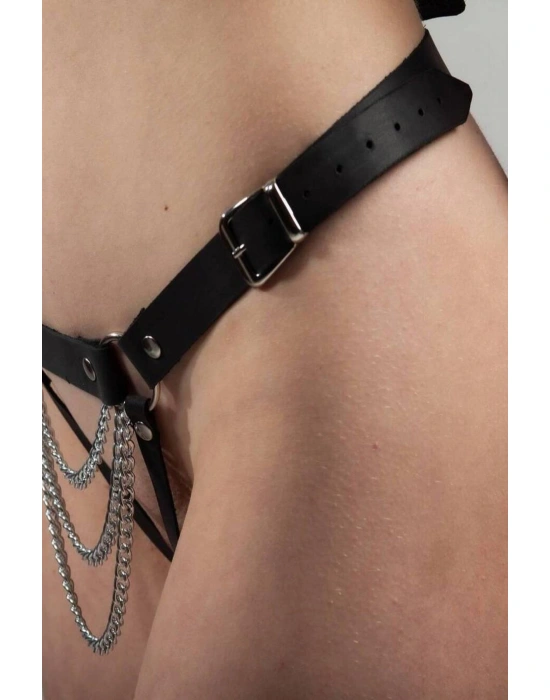 Önü Zincir İle Süslenmiş Fantezi Deri Harness Tanga Külot 700777