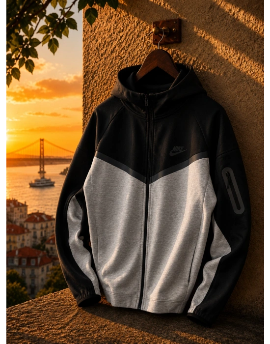 TECH FLEECE KAPÜŞONLU HIRKA