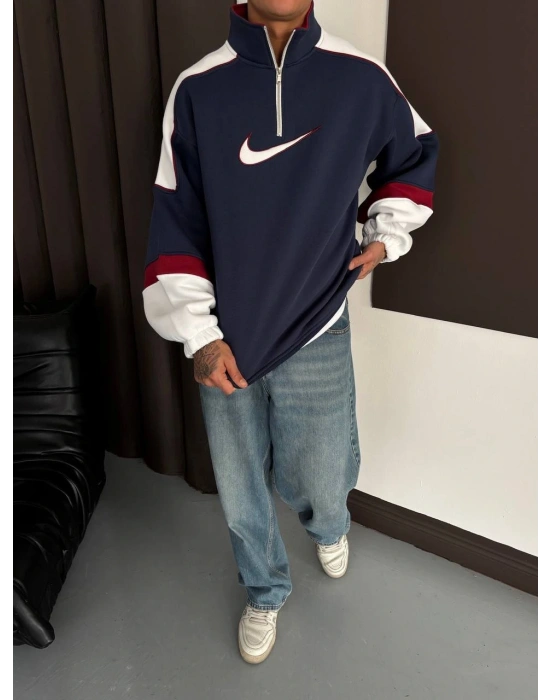 Dik Yaka Şardonlu Sweatshirt