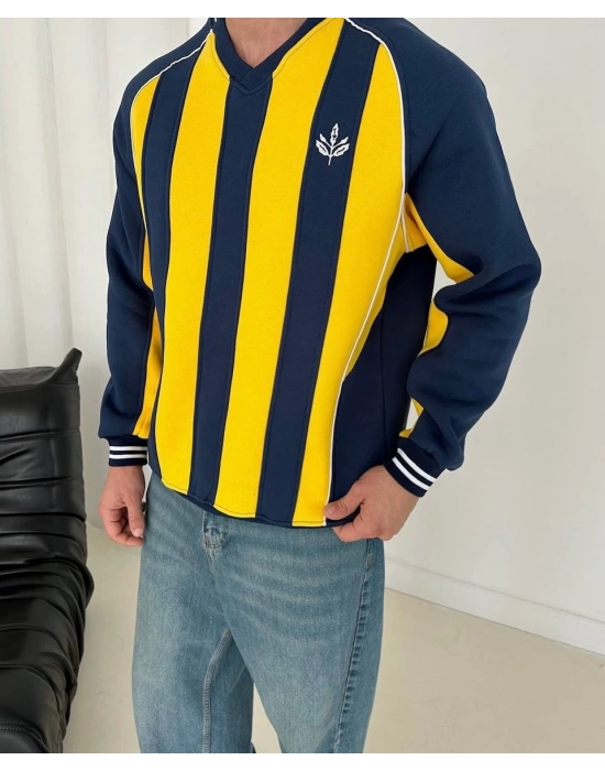 V Yaka Taraftar Unisex Şardonlu Sweatshirt