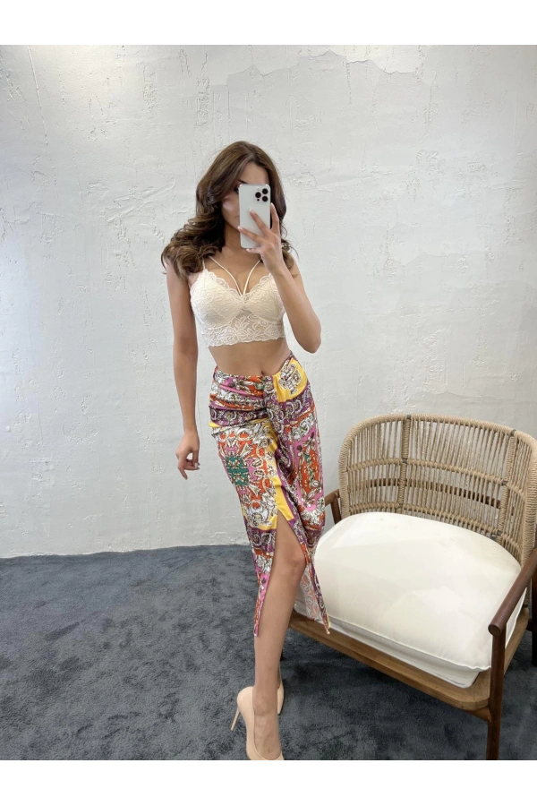 Kadın Sarı Etek Yırtmaçlı