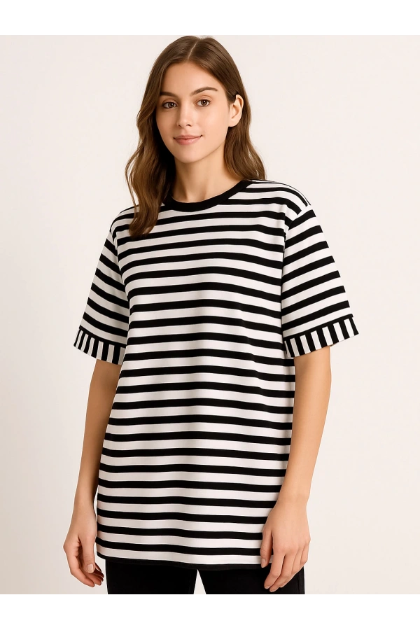 Kadın Tişört Kısa Kol Siyah Beyaz Çizgili