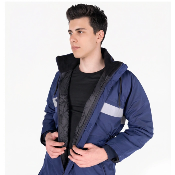 Rüzgar ve Su Geçirmez Tulum