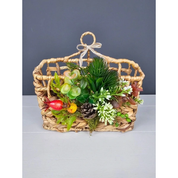 Kış Bahçesi Hasır Kapı Sepeti Posta Kutusu Gazetelik Kapı Süsü 25Cm