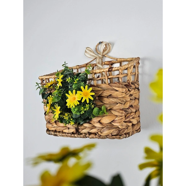 Sarı Çiçekli Hasır Kapı Sepeti Gazetelik Posta Kutusu Kapı Süsü 28Cm